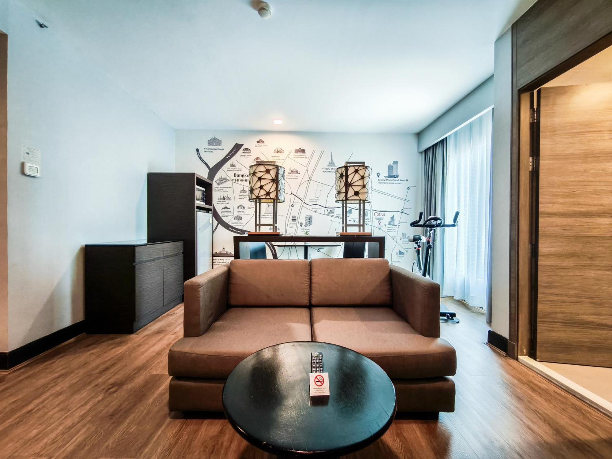 Отель Citrus Sukhumvit 11 By Compass Hospitality Бангкок