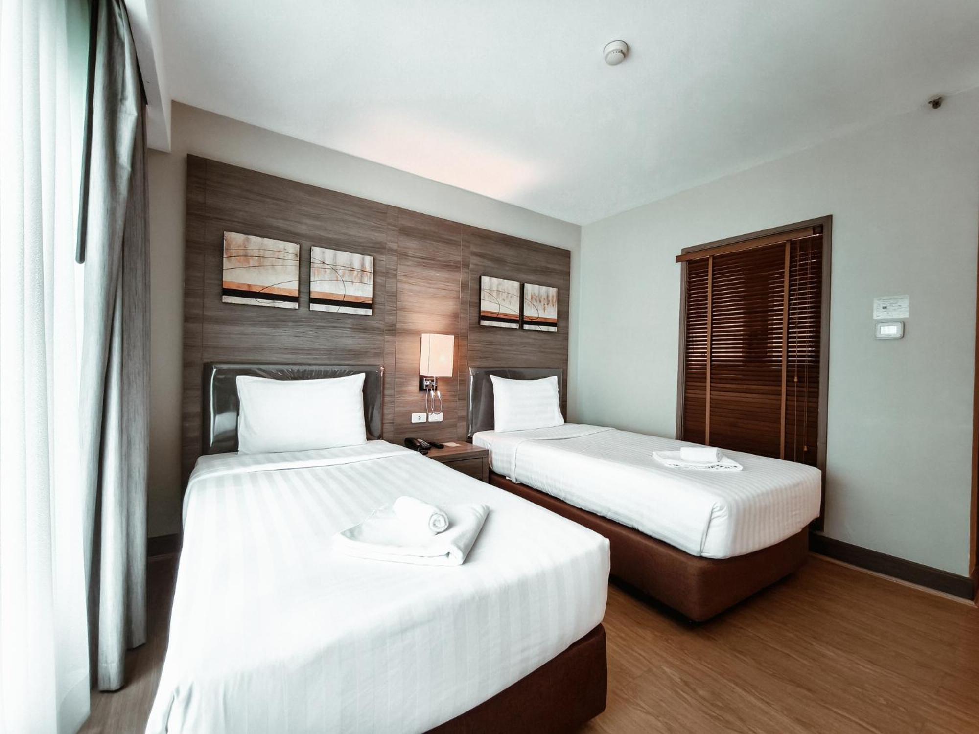Citrus Sukhumvit 11 By Compass Hospitality 4* Бангкок